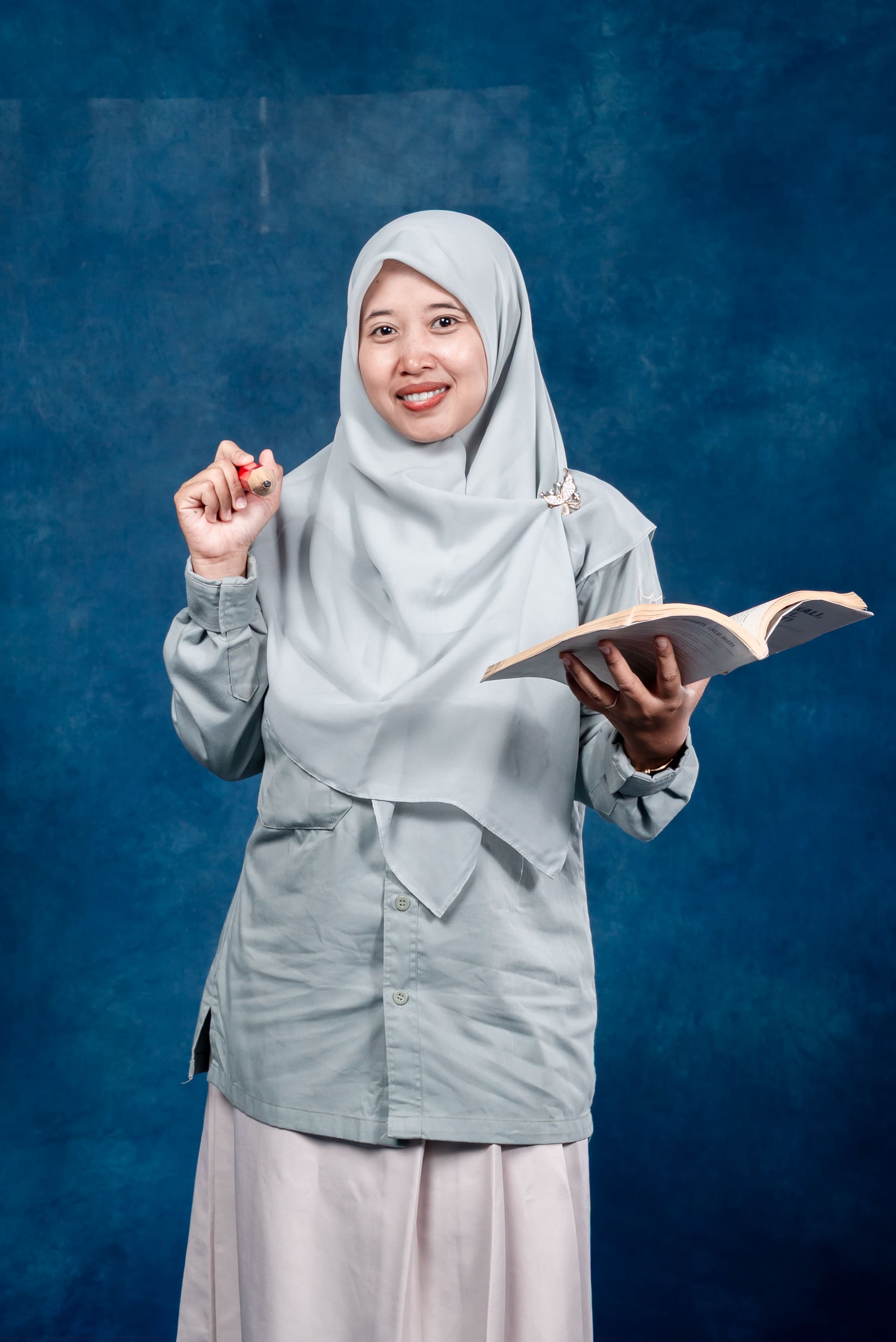 Efa Nur Azizah, S. Pd.